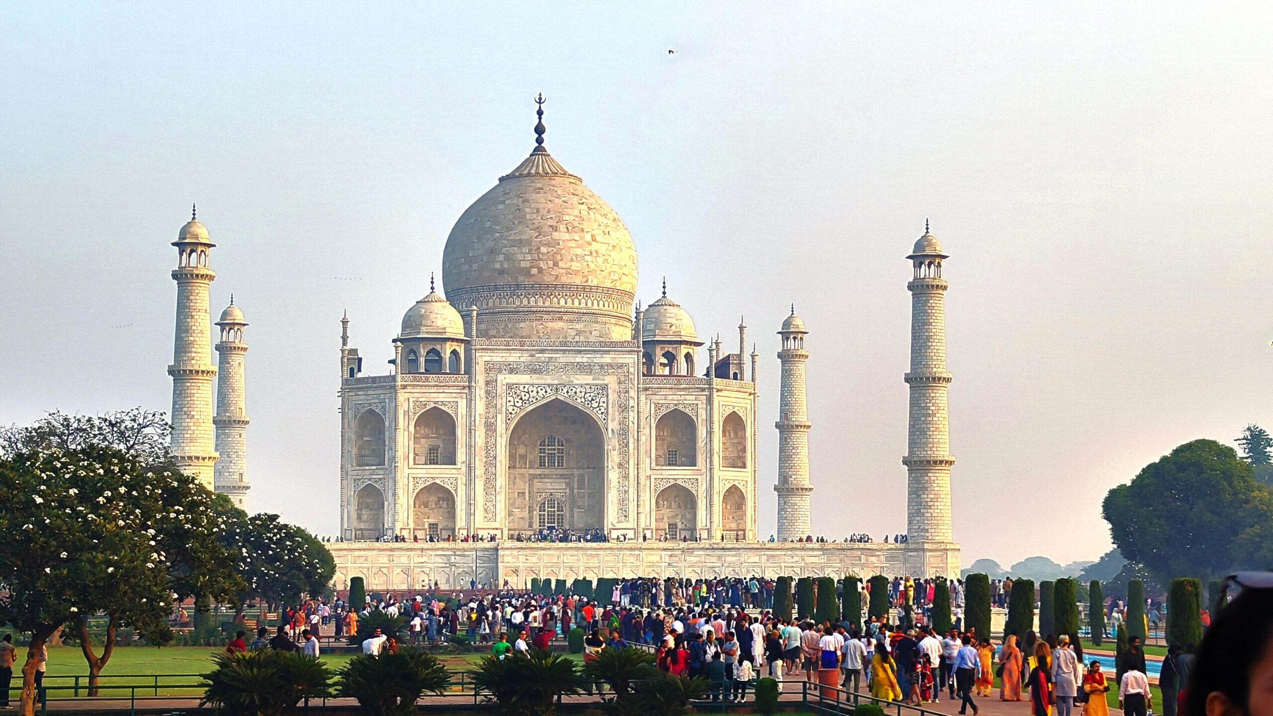 Vier Welten, eine Reise - von Dubai bis China